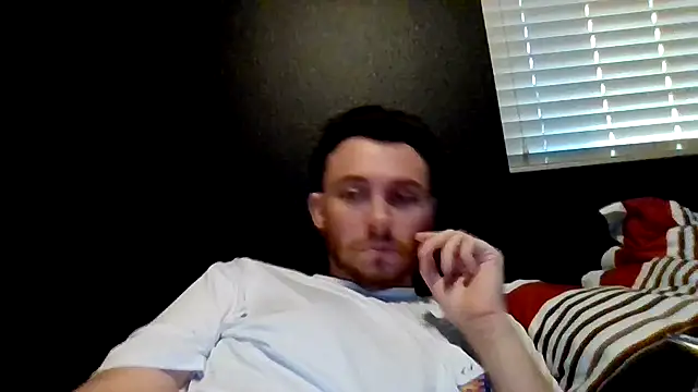 Snapshot of Tallhungcloudyyy chatting on 22, 5, 2026 Tallhungcloudyyy online show from 22, 5, 2026