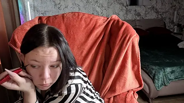 Snapshot of Shirley_Hartt chatting on 20, 5, 2026 Shirley Hartt online show from 20, 5, 2026