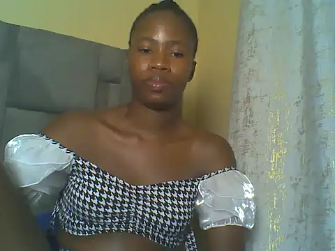 Snapshot of Cuteebony16 chatting on 19, 5, 2026 Cuteebony16 online show from 19, 5, 2026