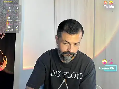 Snapshot of Miguel_angeel_ chatting on 14, 7, 2026 Miguel angeel online show from 14, 7, 2026