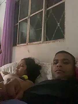 casalchupetinha online show from 8, 6, 2026