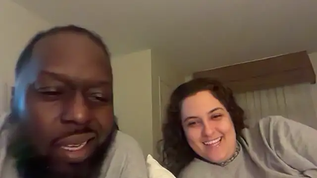 Snapshot of shadowmanNsnowflake chatting on 7, 6, 2026 shadowmanNsnowflake online show from 7, 6, 2026