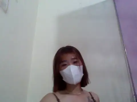 Snapshot of Lissaa18 chatting on 24, 5, 2026 Lissaa18 online show from 24, 5, 2026