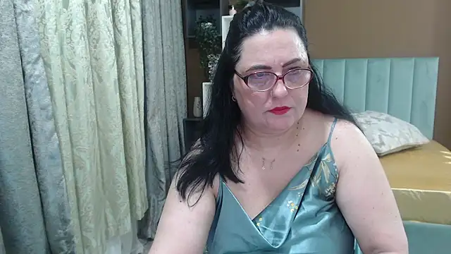 ValerieSmithsx online show from 23, 5, 2026
