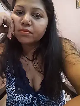 Miss kirtii online show from 28, 5, 2026