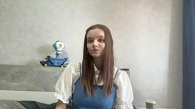 LisbethShellenbarger online show from 21, 5, 2026