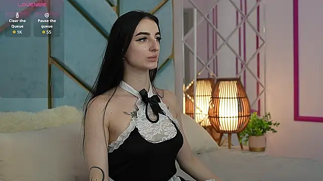 Snapshot of EmilyyMoon chatting on 11, 7, 2026 EmilyyMoon online show from 11, 7, 2026