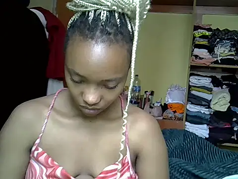 Snapshot of pretty_jazminee1 chatting on 24, 5, 2026 pretty jazminee1 online show from 24, 5, 2026