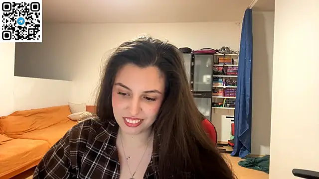 Snapshot of SweetFenomen67 chatting on 20, 5, 2026 SweetFenomen67 online show from 20, 5, 2026