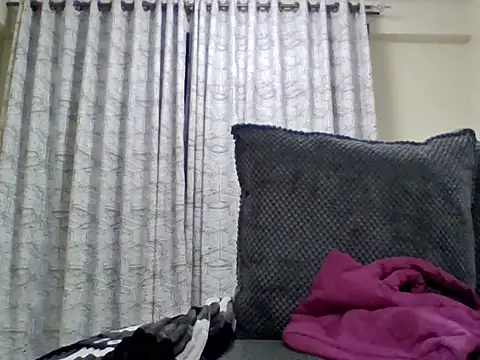 camila lorah online show from 26, 5, 2026
