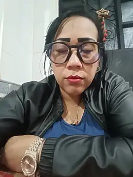 OliviaWilliamm online show from 12, 7, 2026