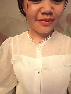 Snapshot of Emma-sin chatting on 5, 7, 2026 Emma-sin online show from 5, 7, 2026