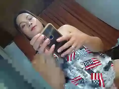 Snapshot of kharen_bigcock chatting on 22, 6, 2026 kharen bigcock online show from 22, 6, 2026
