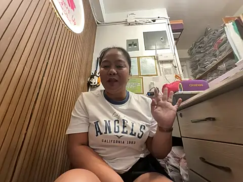 asian milfpinay online show from 6, 7, 2026