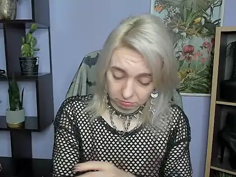 Snapshot of velvetanne chatting on 2, 6, 2026 velvetanne online show from 2, 6, 2026