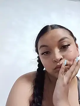 Snapshot of ChloeMilky chatting on 22, 5, 2026 ChloeMilky online show from 22, 5, 2026