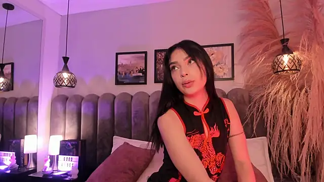 Snapshot of alice_lodge_ chatting on 7, 7, 2026 alice lodge online show from 7, 7, 2026