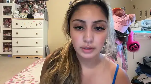 Snapshot of Badbihdani18 chatting on 10, 7, 2026 Badbihdani18 online show from 10, 7, 2026