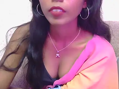Snapshot of iliyana-20 chatting on 25, 5, 2026 iliyana-20 online show from 25, 5, 2026