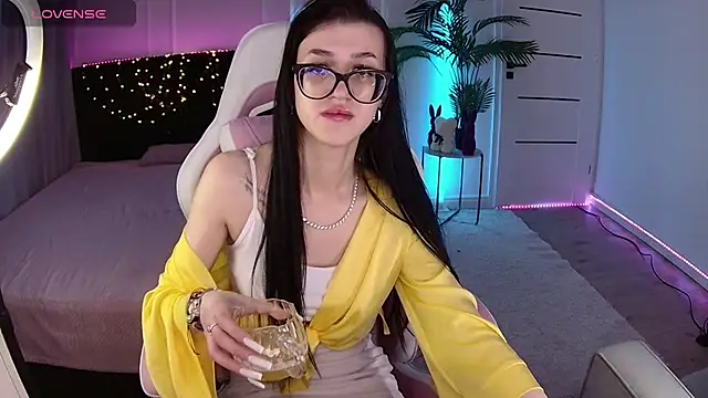 Ariella Me online show from 23, 5, 2026