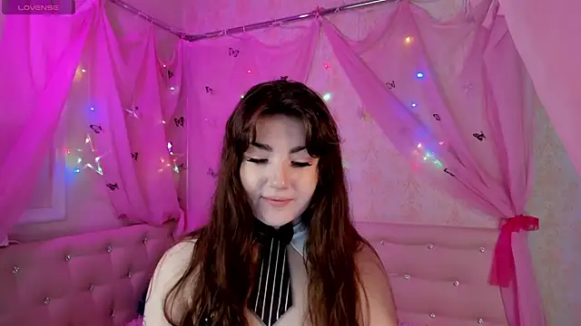 Snapshot of Victoria_Ecstasy chatting on 12, 6, 2026 Victoria Ecstasy online show from 12, 6, 2026