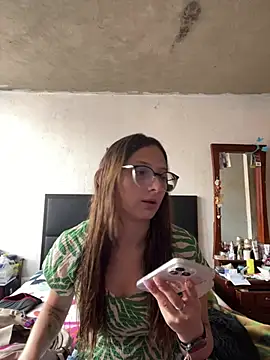 Snapshot of aria_rousse3 chatting on 21, 5, 2026 aria rousse3 online show from 21, 5, 2026