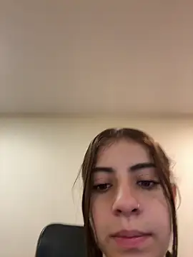 Snapshot of Hanna_Cruz_ chatting on 29, 5, 2026 Hanna Cruz online show from 29, 5, 2026