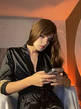 Snapshot of lanadoll20 chatting on 8, 7, 2026 lanadoll20 online show from 8, 7, 2026