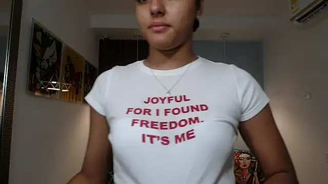 Snapshot of _Lucy_Grey_ chatting on 28, 5, 2026 Lucy Grey online show from 28, 5, 2026