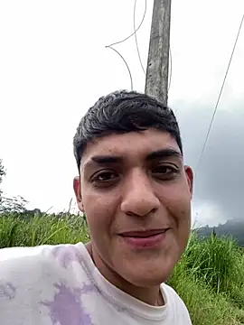 Snapshot of Emannuel__777 chatting on 21, 5, 2026 Emannuel 777 online show from 21, 5, 2026