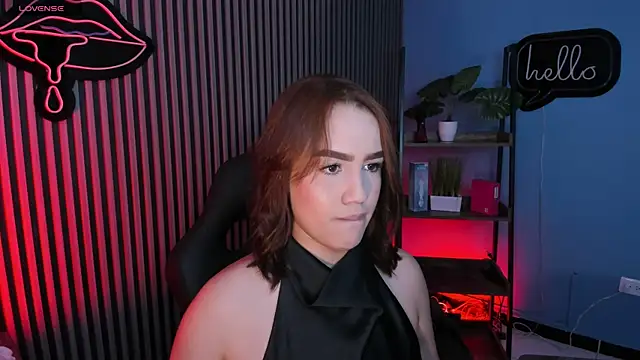 Snapshot of emily_robeerts chatting on 28, 5, 2026 emily robeerts online show from 28, 5, 2026