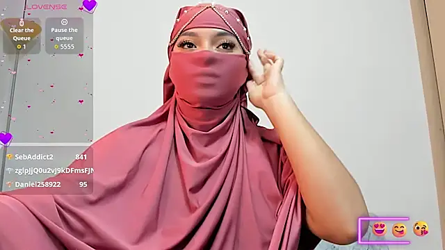 Snapshot of Samira_1 chatting on 1, 6, 2026 Samira 1 online show from 1, 6, 2026