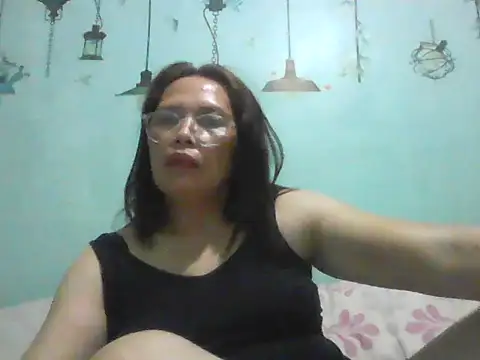 momshe2026 online show from 30, 5, 2026