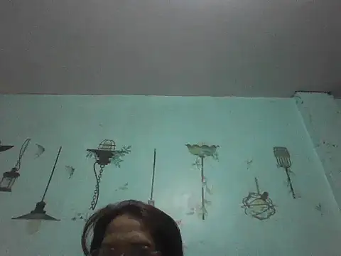 Snapshot of momshe2026 chatting on 11, 7, 2026 momshe2026 online show from 11, 7, 2026