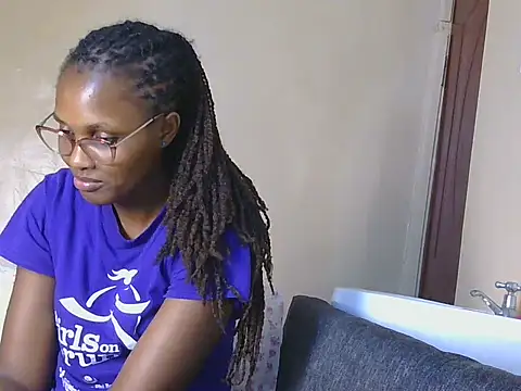 Snapshot of Littlemissbarbie chatting on 23, 5, 2026 Littlemissbarbie online show from 23, 5, 2026
