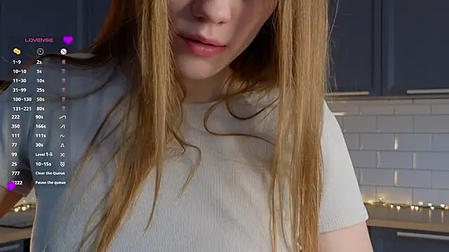 DivaCrystal  online show from 5, 6, 2026