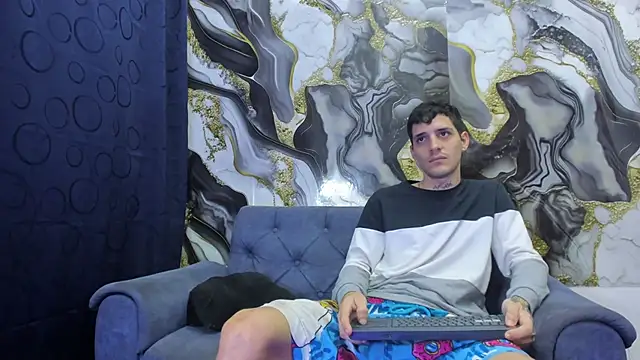 boy max latin online show from 28, 5, 2026