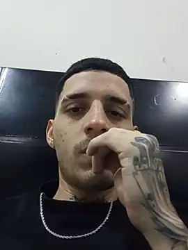 Snapshot of boy_max_latin chatting on 11, 7, 2026 boy max latin online show from 11, 7, 2026