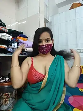 Snapshot of shalini_gupta05 chatting on 30, 5, 2026 shalini gupta05 online show from 30, 5, 2026
