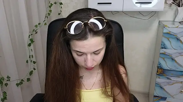 Ulyanixx online show from 28, 5, 2026