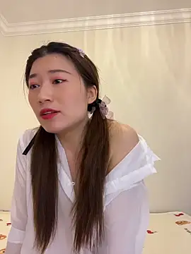 Snapshot of qiuqiu_018 chatting on 24, 5, 2026 qiuqiu 018 online show from 24, 5, 2026