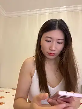 Snapshot of qiuqiu_018 chatting on 28, 5, 2026 qiuqiu 018 online show from 28, 5, 2026