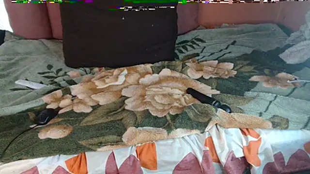 Round Booty Ebony online show from 14, 7, 2026