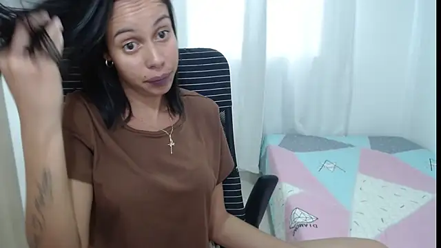Valeria Santos  online show from 28, 5, 2026