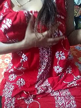 Snapshot of radhikagupta345 chatting on 18, 6, 2026 radhikagupta345 online show from 18, 6, 2026