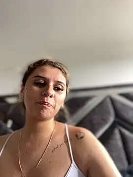 Snapshot of alison_parkerrr26 chatting on 25, 5, 2026 alison parkerrr26 online show from 25, 5, 2026