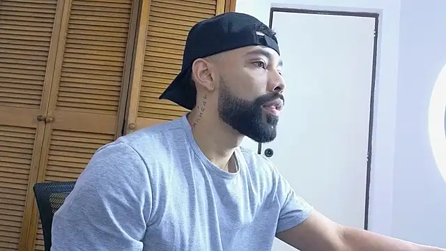 Blade millerr online show from 28, 5, 2026