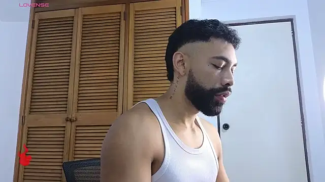 Blade millerr online show from 31, 5, 2026