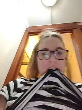 Alexia69812 online show from 8, 7, 2026