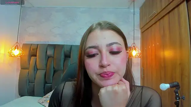Snapshot of Miel_ferrer chatting on 31, 5, 2026 Miel ferrer online show from 31, 5, 2026